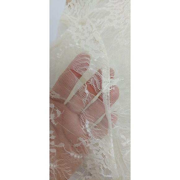 Diane Von Furstenberg DVF Women's Size 1X Lace Wrap Top Silk FLAWED Ivory Color - Picture 8 of 14